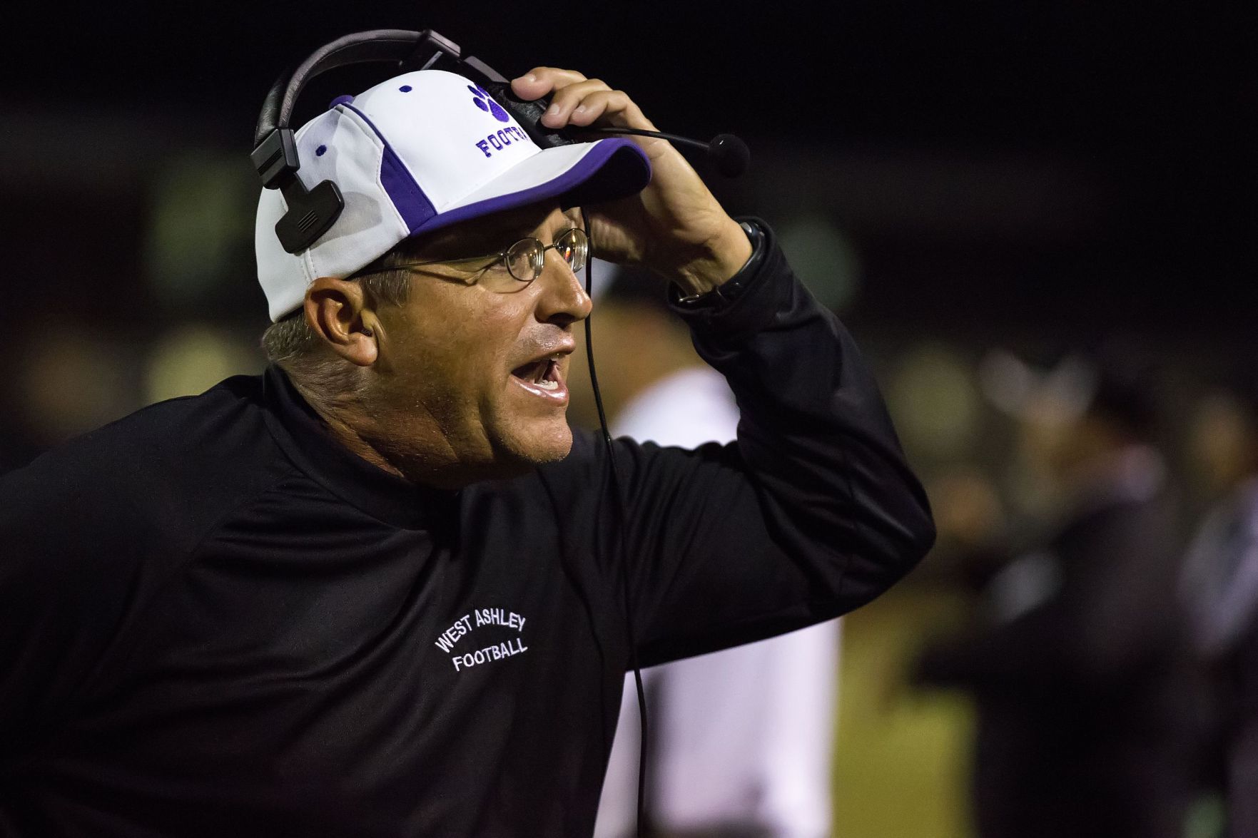 Brotherly coaching duel takes backseat to quest for playoffs (copy)